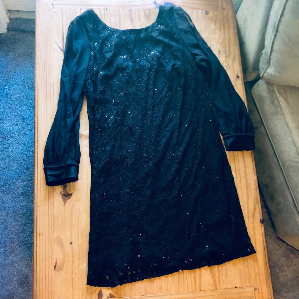 Dressbarn Flutter Sleeve Shift Dress